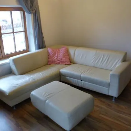 Tannenzapfen Apartment